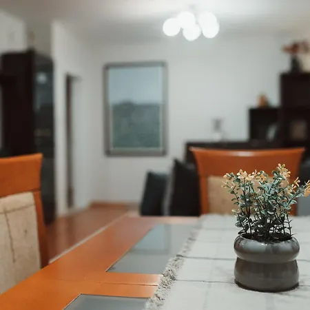Rhea With Terrace & Parking Plovdiv