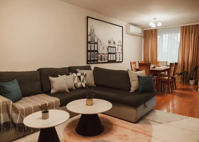 Rhea With Terrace & Parking * Plovdiv