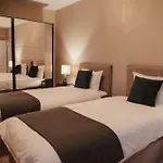 Apartmán Rhea With Terrace & Parking *