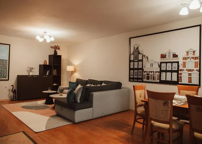 Rhea With Terrace & Parking アパート プロヴディフ