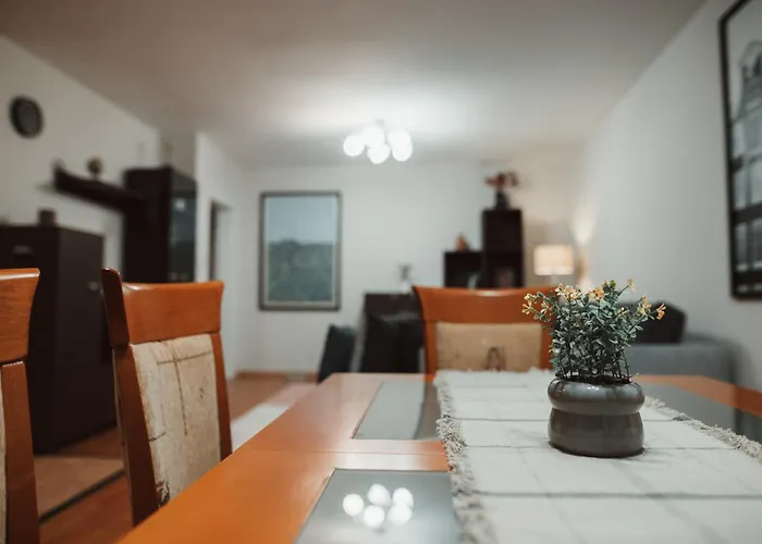 Rhea With Terrace & Parking 普罗夫迪夫