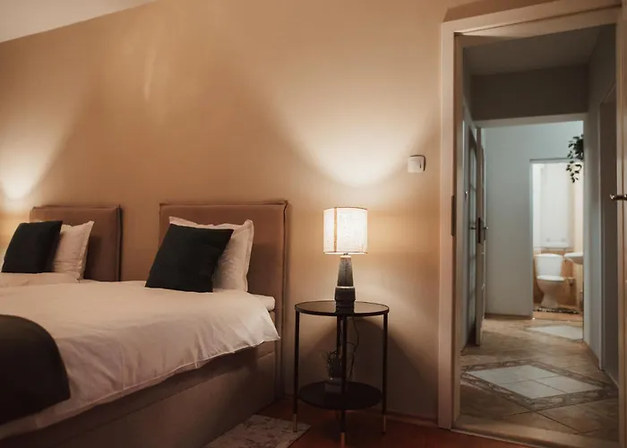 Rhea With Terrace & Parking 普罗夫迪夫