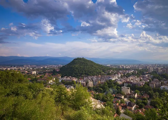 公寓 Rhea With Terrace & Parking *